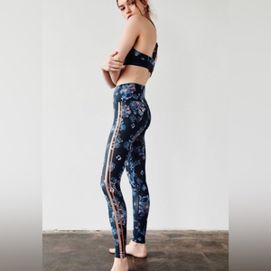 Free people‎ movement leggings